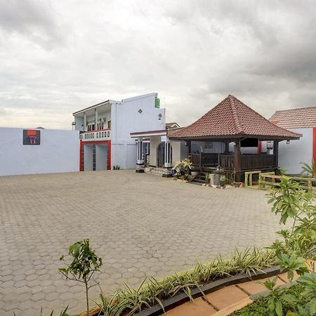 Oyo Life 3982 Azka Homestay Syariah باندار لامبونغ المظهر الخارجي الصورة